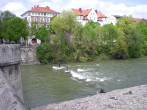 surfeurs sur l'Isar, Munich